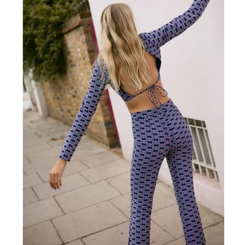 ZARA Geometric Purple Print Crop Flare Pant L - Picture 3 of 11
